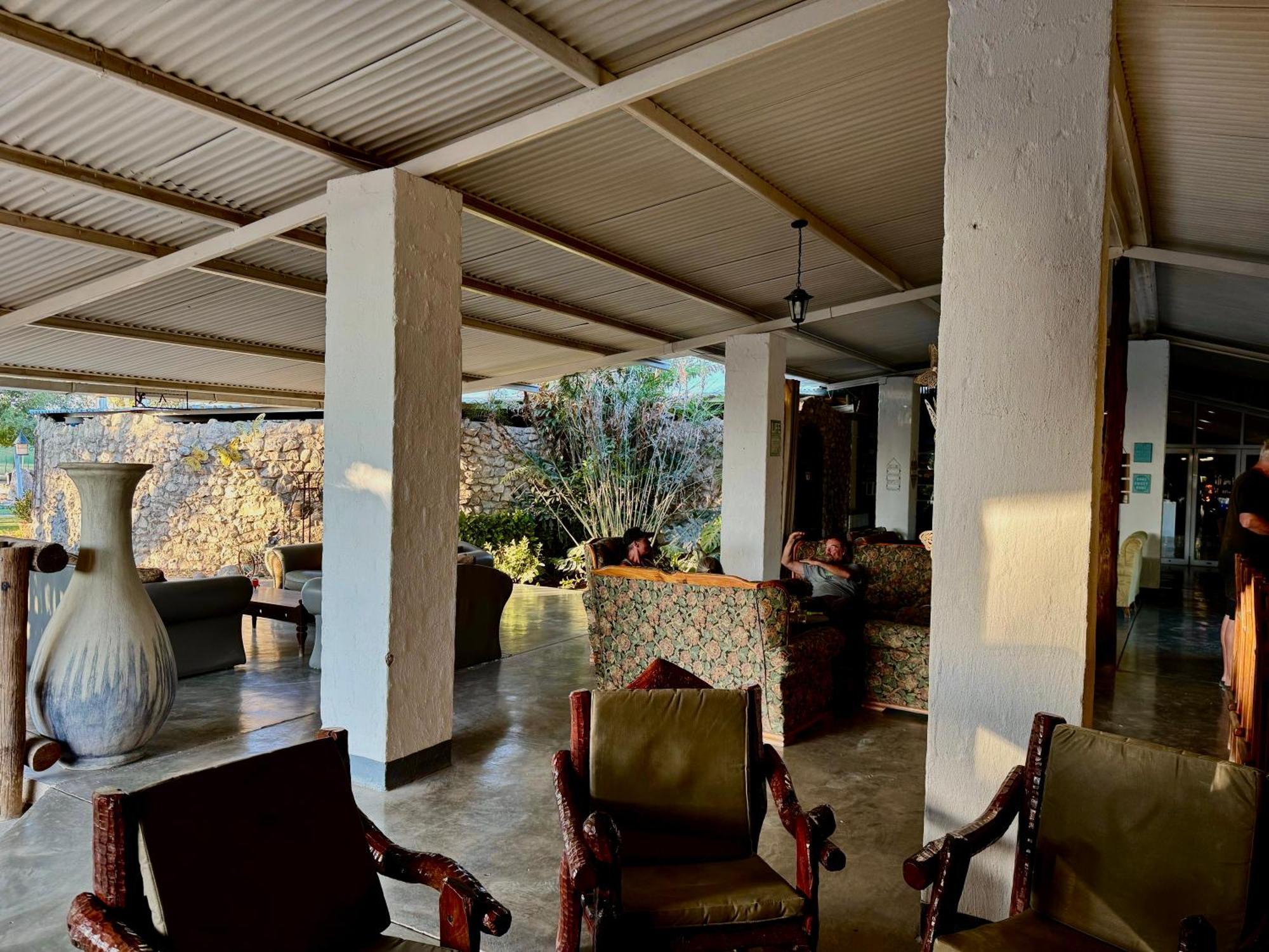 Eldorado Lodge Okaukuejo Εξωτερικό φωτογραφία