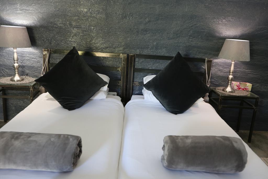 Eldorado Lodge Okaukuejo Εξωτερικό φωτογραφία